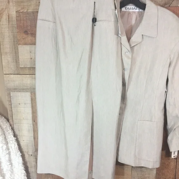 Tahari Skirt Suit - Picture 3 of 4
